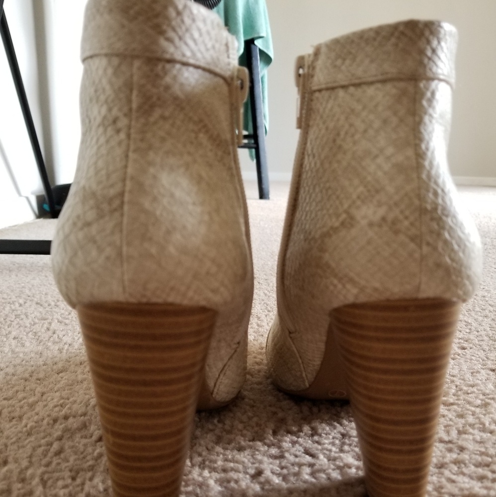 Snake print booties - Picture 2 of 4